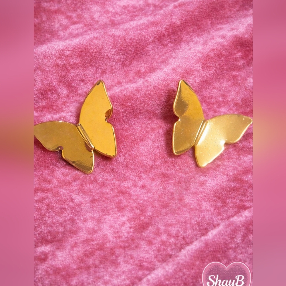 Paparazzi Gold Butterfly Earrings